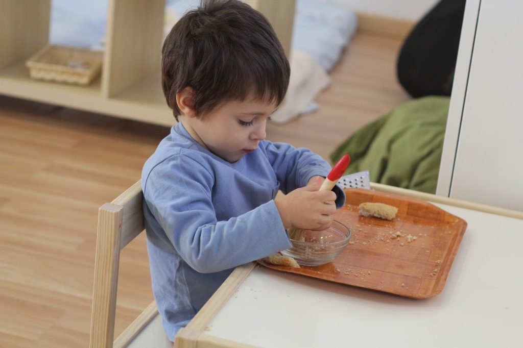 promover-la-autonomia-de-los-ninos-en-casa gestos educacion especial consultoria daniela bahamón