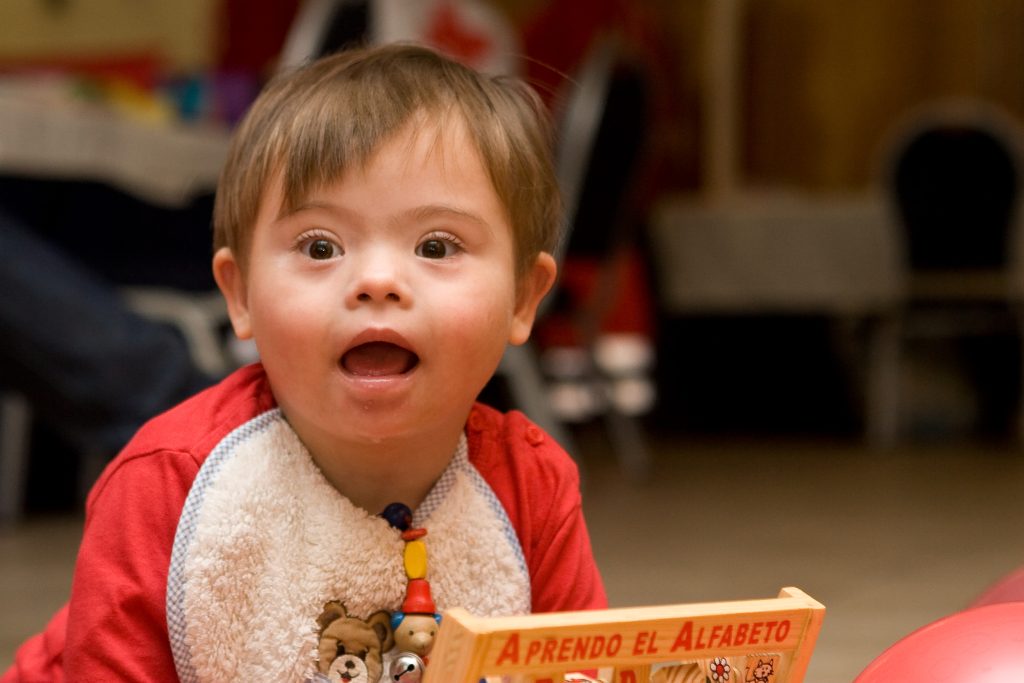 gestos educacion especial en casa barranquilla domicilio profesora por horas diagnostico sindrome de down