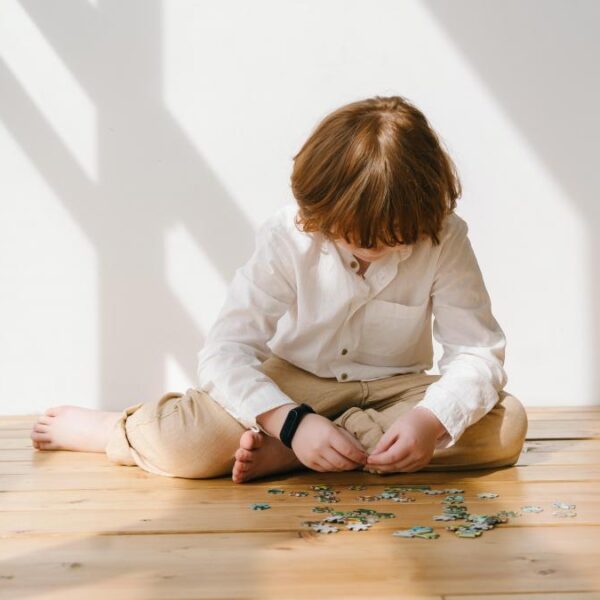 Actividades vacacionales para niños con TEA y TDAH: ¡Las vacaciones no tienen por qué ser aburridas!